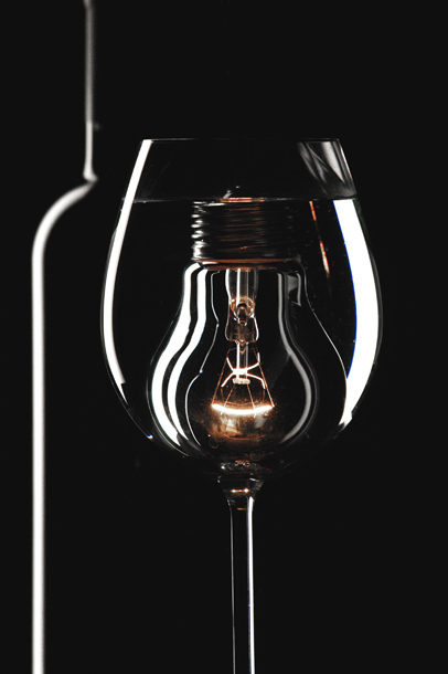 LIGHT & POWER · Imagen 4